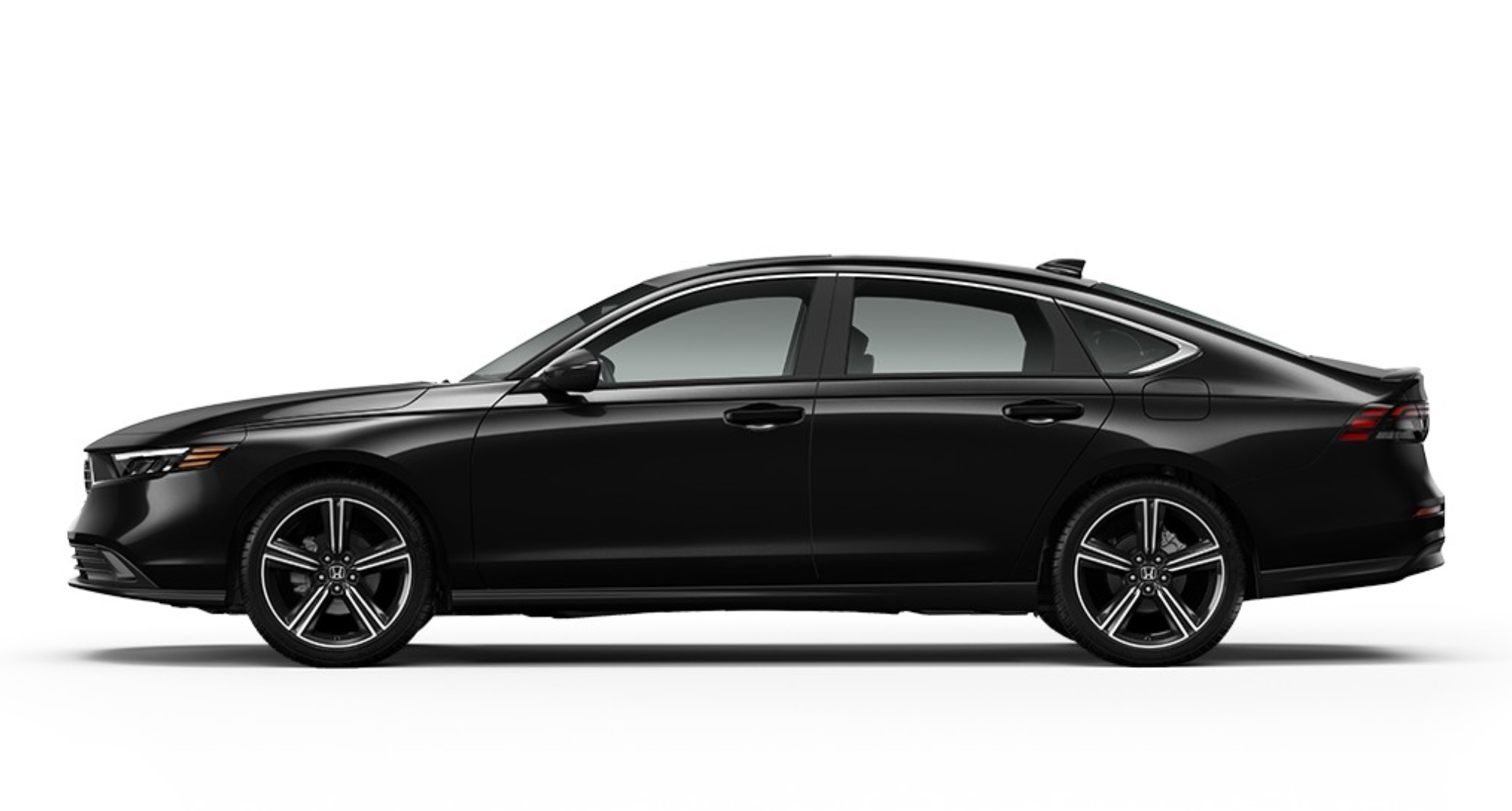 Side profile of the 2025 Honda Accord Sport Hybrid highlighting sleek body lines, 19-inch alloy wheels, and aerodynamic silhouette