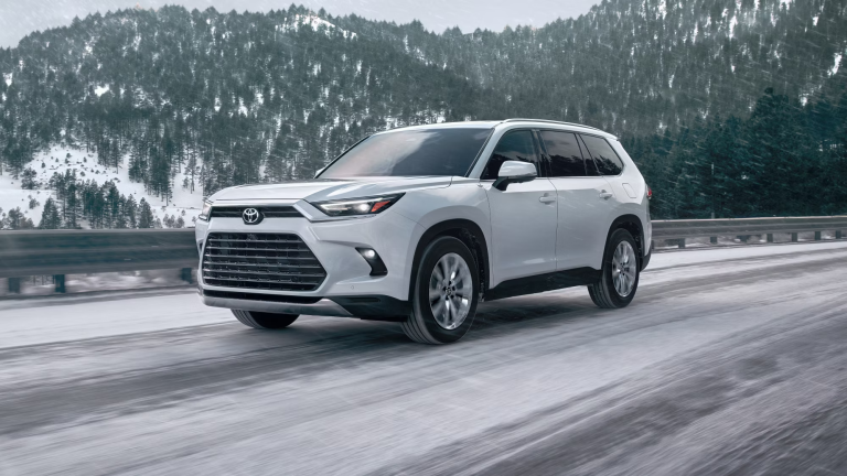 Front view of the 2025 Toyota Grand Highlander Hybrid, showcasing its sleek design as the best hybrid SUV of 2025