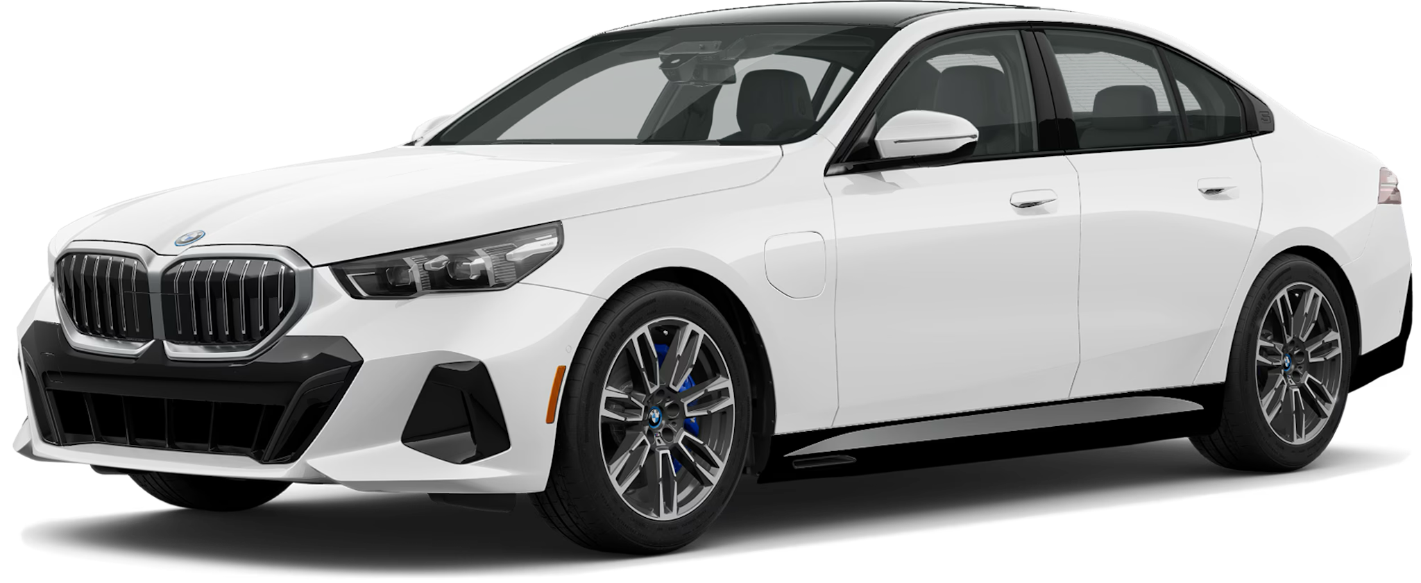 Front view of the 2025 BMW 550e lease, showcasing its sleek German luxury sedan design with eco-friendly PHEV technology.